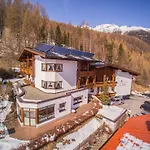 Alpin Hotel