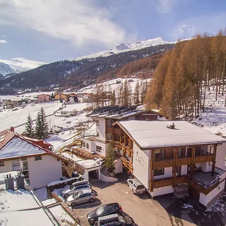 Alpin Hotel 4*