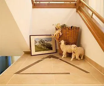 Alpin Отель Зёльден