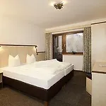 Alpin Зельден